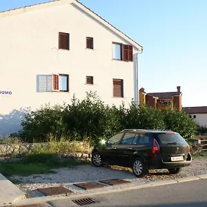 https://apartments-duomo.primorje-gorskikotar.com