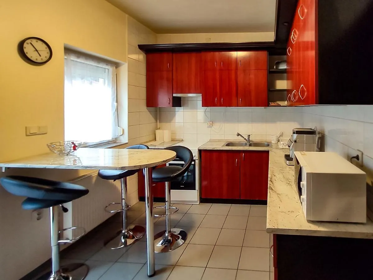 Afrodite Apartmanhaz Eger Villa