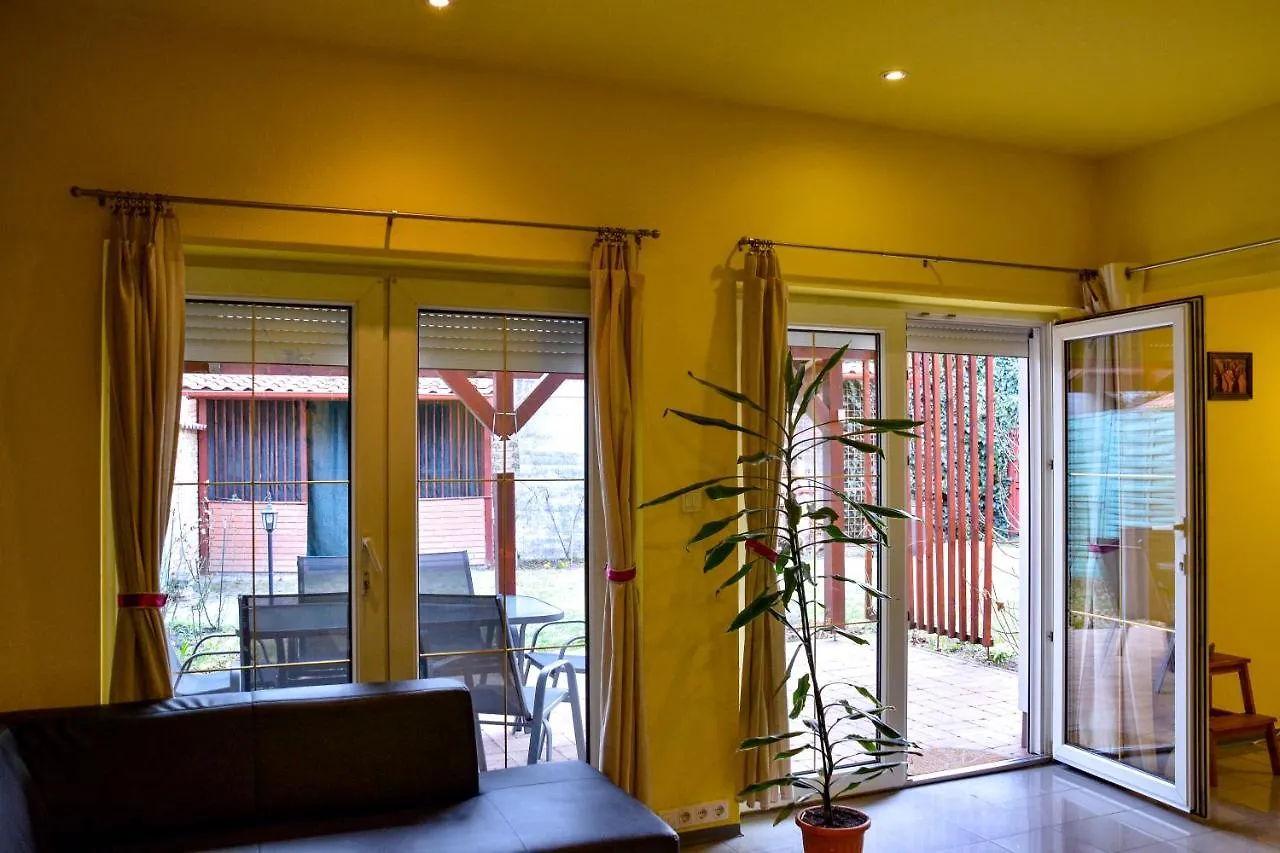 Villa Afrodite Apartmanhaz Eger