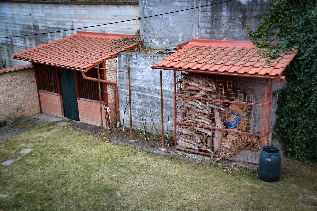 Villa Afrodite Apartmanhaz Eger Hungary